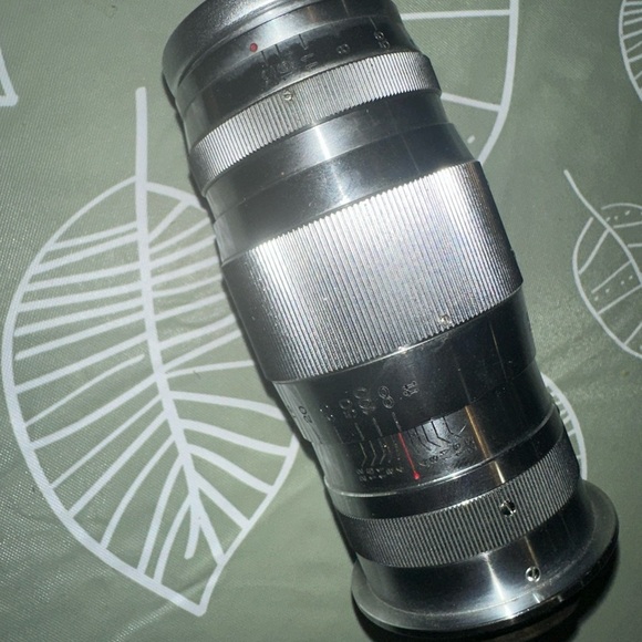 Canon Silver and Brown Camera Lens with Case - Picture 6 of 6